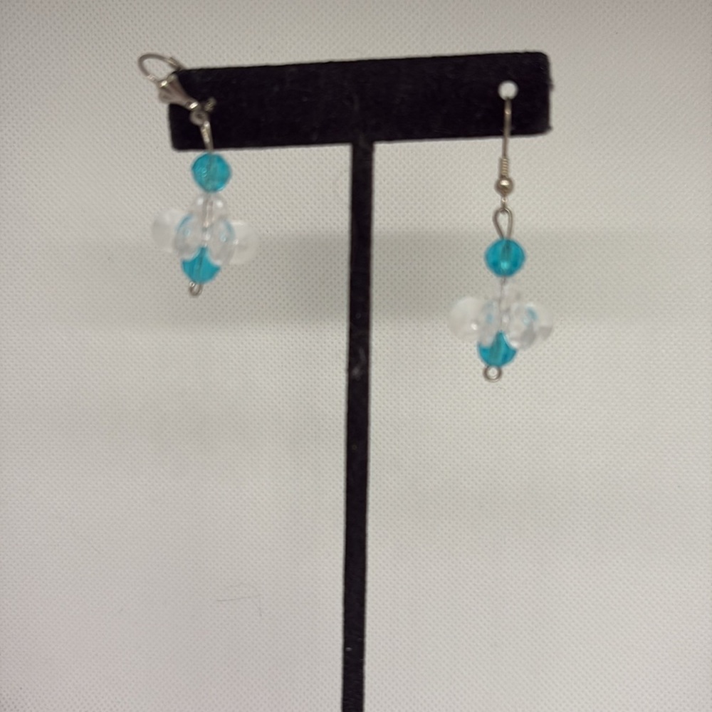 Vintage Clear Plastic Beaded Bracelet/Necklace (set of 2 pairs of earrings) Set - Picture 10 of 16